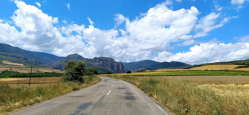 Paisaje montañoso y forestal de La Rioja